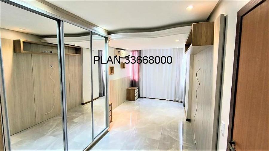 Excelente cobertura pr�ximo da Avenida Benno Mentz 21