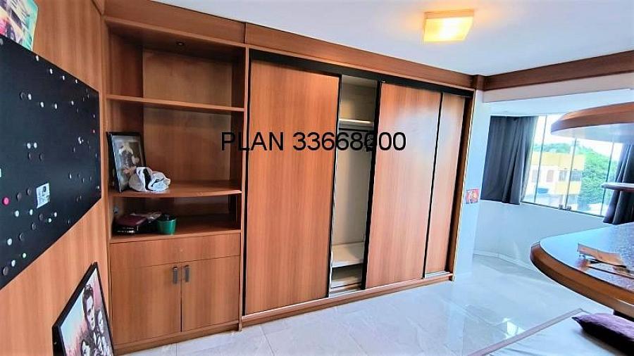 Excelente cobertura pr�ximo da Avenida Benno Mentz 27