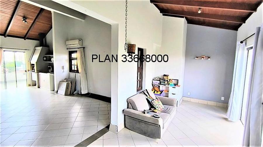Excelente cobertura pr�ximo da Avenida Benno Mentz 36