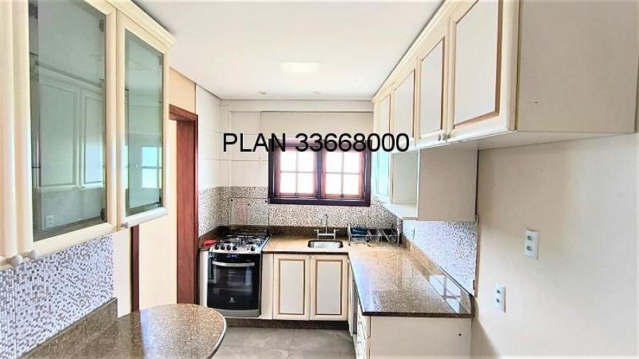 Excelente cobertura pr�ximo da Avenida Benno Mentz 15