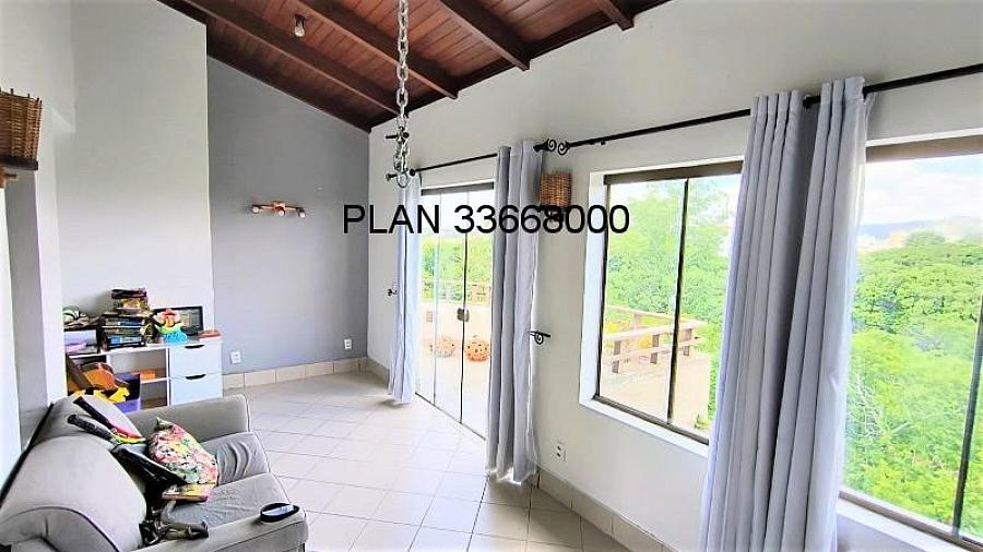 Excelente cobertura pr�ximo da Avenida Benno Mentz 37