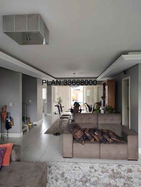 PLAN VENDE CASA NA RUA LAGOA DO PEIXE COM 330 METROS. �NICA RUA SEM SAIDA MONITPRADA POR CAMERAS DO ECOVILLE. 15