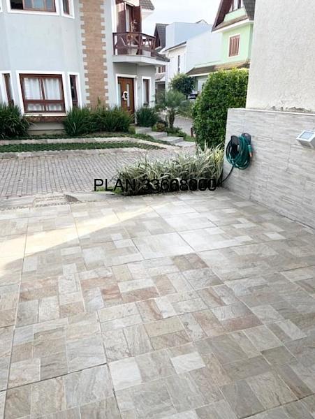 CASA CONDOM�NIO RESIDENCIAL em Porto Alegre - Rio Grande do Sul, Sarandi 53