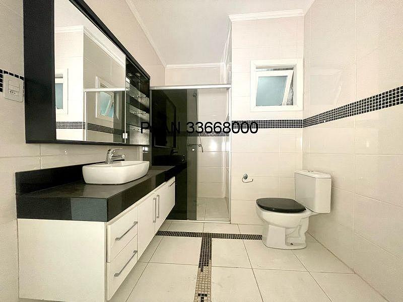 Casa com p�tio ECOVILLE 27