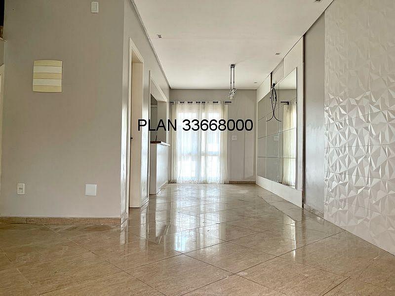 Casa com p�tio ECOVILLE 10