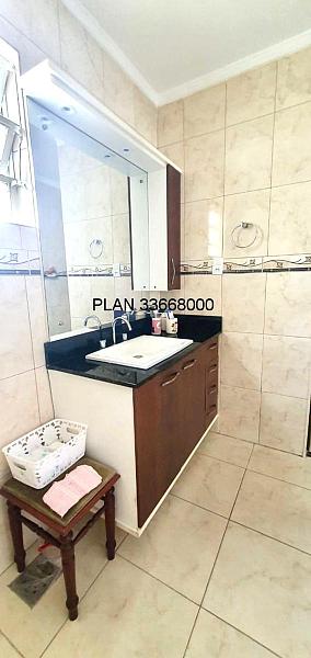 CASA T�RREA AMPLA NO JARDIM PLANALTO EM PORTO ALEGRE 14
