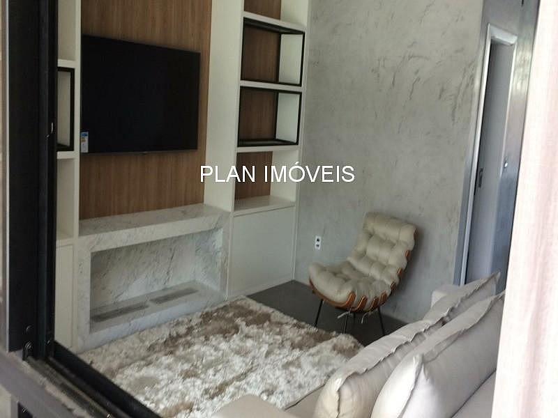 CASA EM CONDOM�NIO ECOVILLE 42