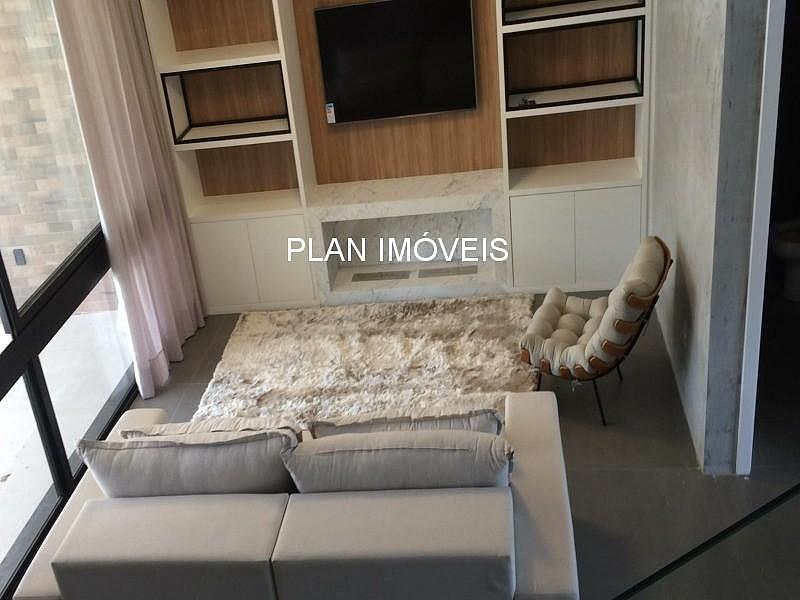 CASA EM CONDOM�NIO ECOVILLE 43
