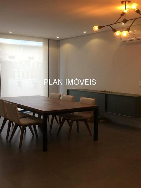 CASA EM CONDOM�NIO ECOVILLE 7