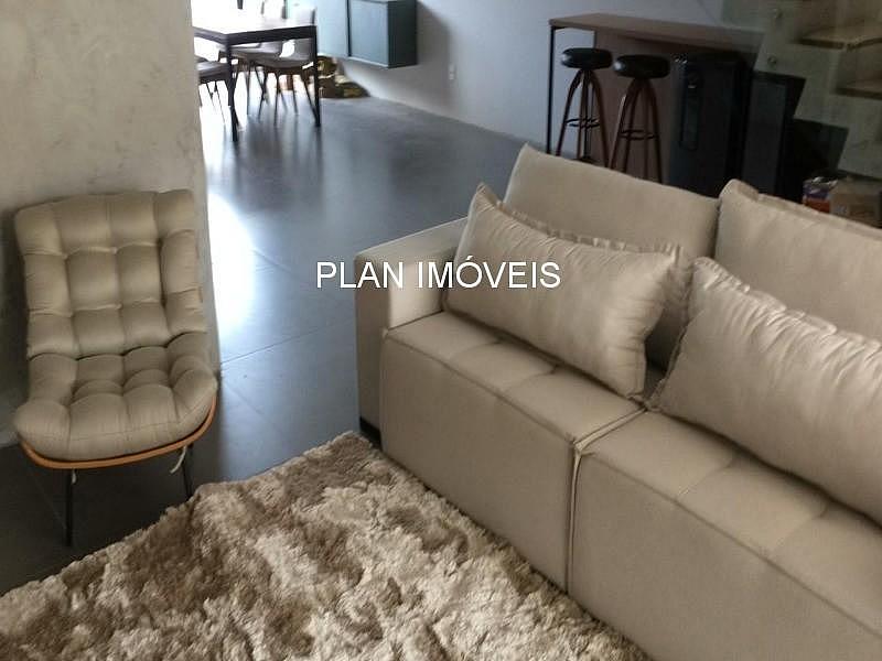 CASA EM CONDOM�NIO ECOVILLE 41