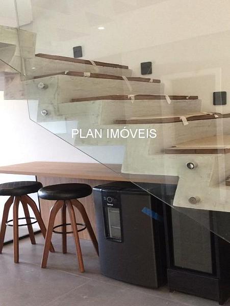 CASA EM CONDOM�NIO ECOVILLE 44