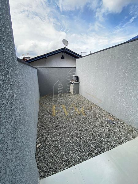 Sobrado Geminado no Bairro Comasa — foto 12