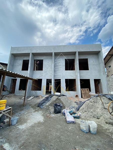 Geminado - Jardim Iririú com 2 Dormitórios — foto 11