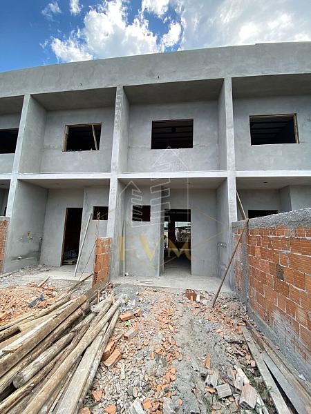 Geminado - Jardim Iririú com 2 Dormitórios — foto 10