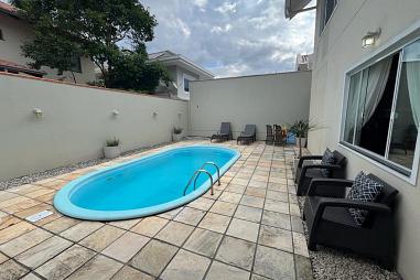 CASA CONDOMÍNIO VILA RICA