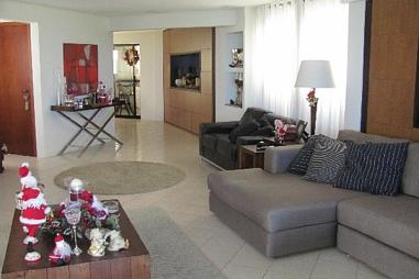 Apartamento com 4 quartos à venda, 360m², 5 banheiros, 2 garagens - Centro - Balneário Camboriú