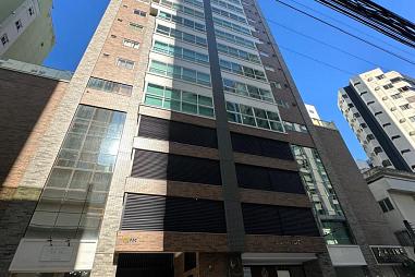 Apartamento com 3 quartos à venda, 120m², 4 banheiros, 3 garagens - Centro - Balneário Camboriú