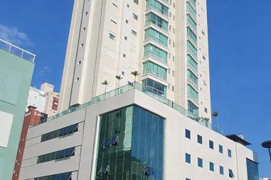 COBERTURA DUPLEX- MOBILIADA E DECORADA