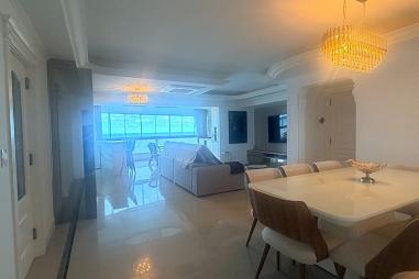 03 suítes e 02 vagas