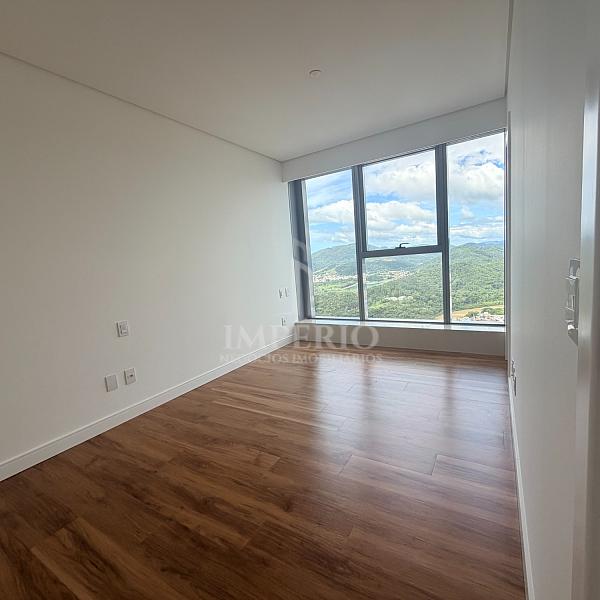 04 suítes e 03 vagas — foto 13