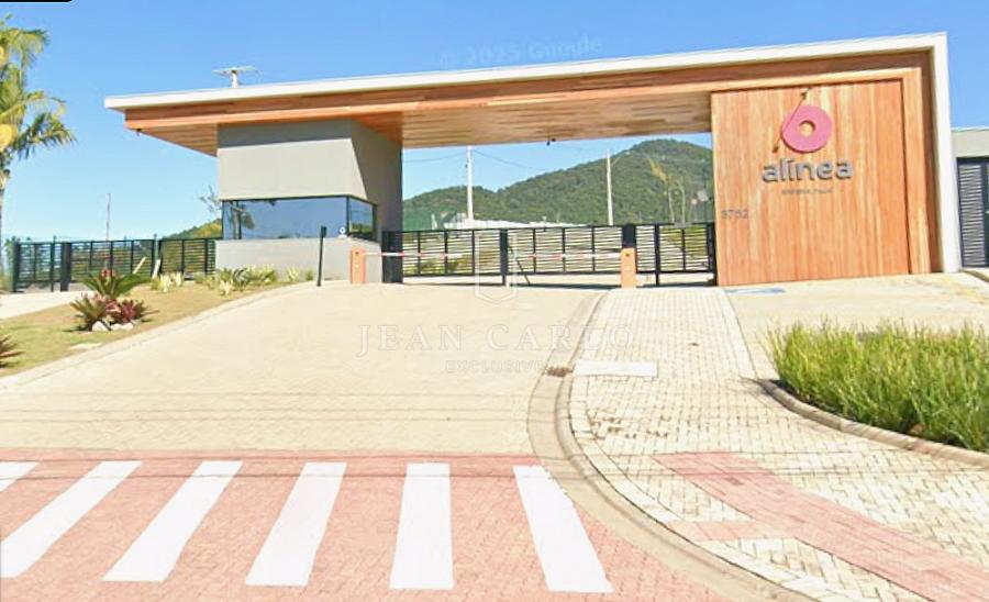 Terreno no Condom�nio Reserva Al�nea - Itaja� 1