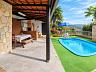 Casa com piscina e uma vista incr�vel 1