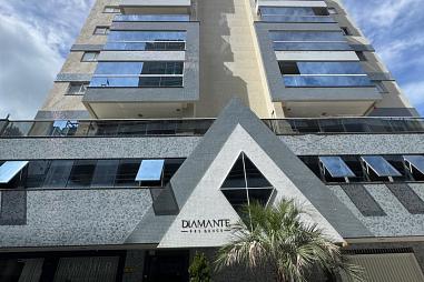 Apartamento com 3 quartos à venda, 110m², 3 banheiros, 4 garagens - Meia Praia - Itapema