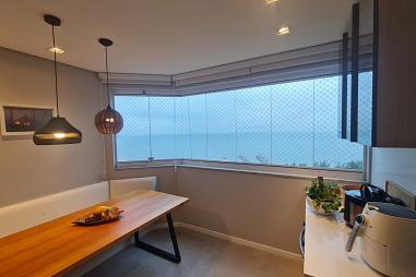 Apartamento Mobiliado à venda em Itapema com 3 dormitórios.