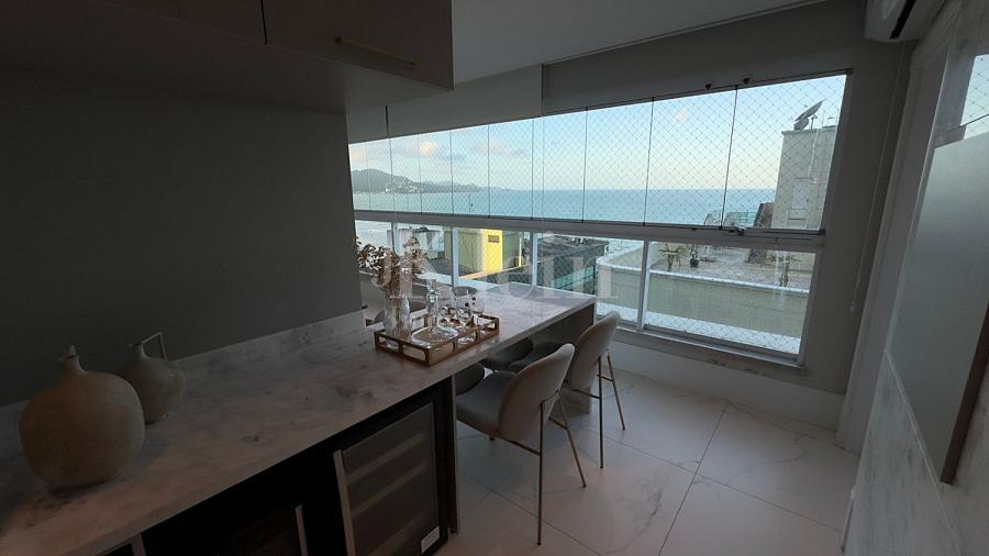 Living do apartamento do Edif�cio Vogue CNA em Itapema
