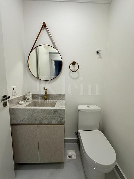 Lavabo do apartamento do Chateau Avenue no Morretes em Itapema