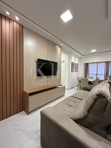 Living do apartamento do Chateau Avenue no Morretes em Itapema