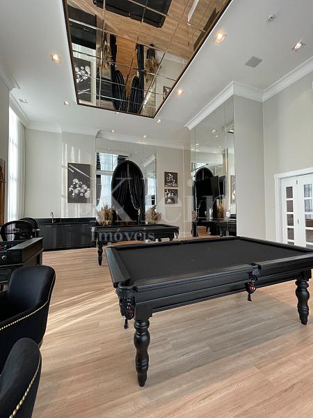 Pub do Chateau Avenue no Morretes em Itapema