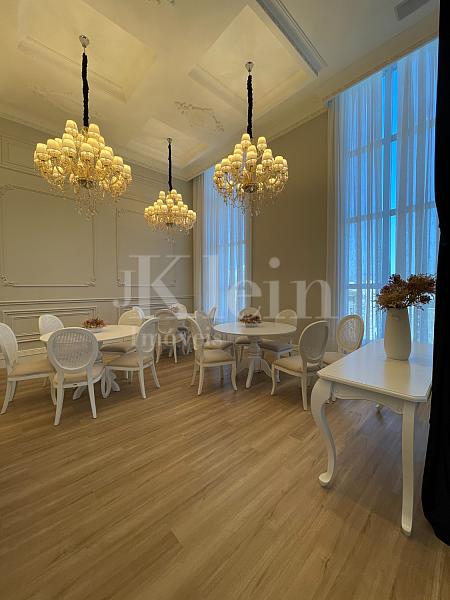 Sal�o de festas do Chateau Avenue no Morretes em Itapema