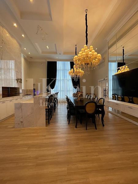 Sal�o de festas do Chateau Avenue no Morretes em Itapema