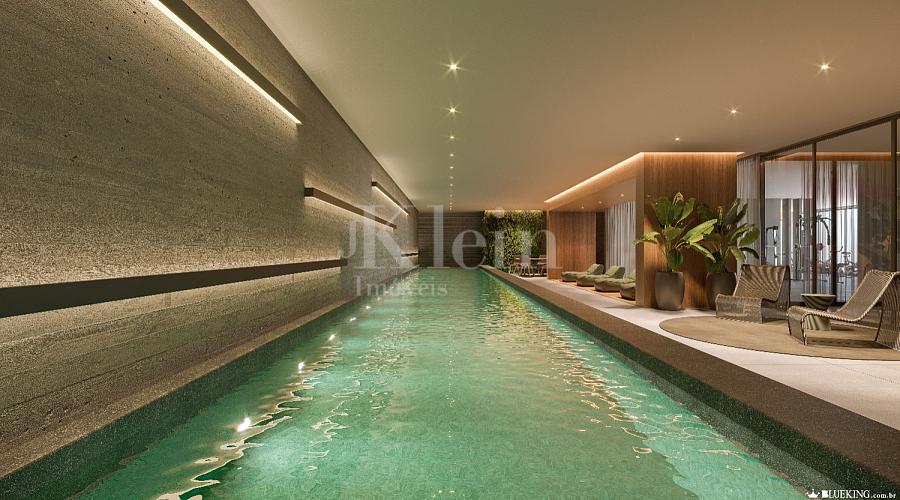 Piscina t�rmica do Edif�cio Sunny Coast em Itapema