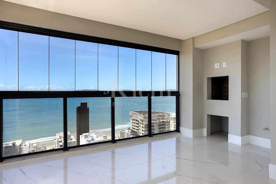 Living do apartamento do Grand Mirage no Centro em Itapema