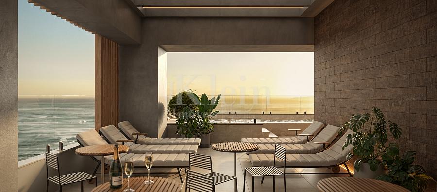 Piscina do apartamento duplex � venda do Saint John em Itapema | Centro