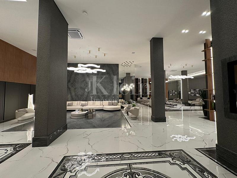 Hall de entrada do Times Square em Itapema