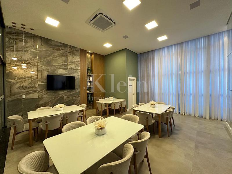 Sal�o de festa do Times Square em Itapema