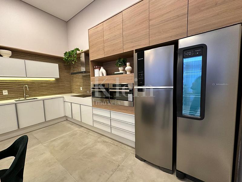 Cozinha do sal�o de festa do Times Square em Itapema