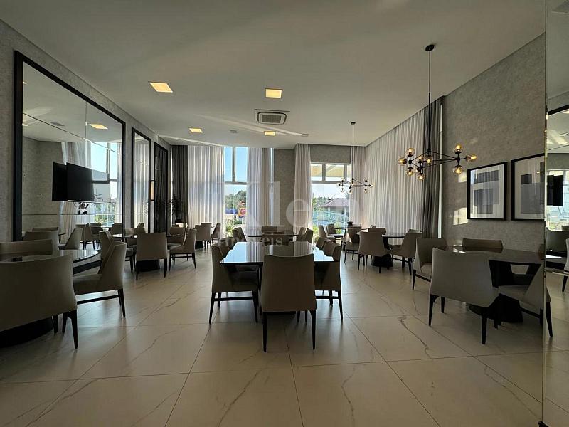 Sal�o de festas no Vila das Aroeiras Residence apartamento � venda em Meia Praia Itapema