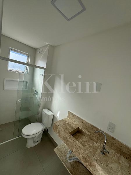 Banheiro da su�te do apartamento do Gran Vittoria Residenziale no Morretes em Itapema