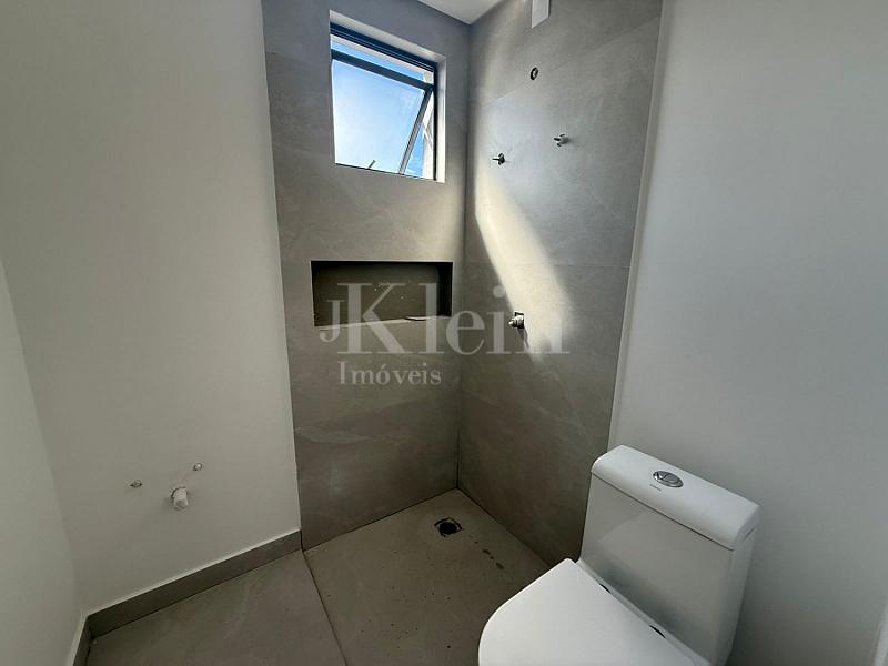 Banheiro da su�te do apartamento do Villa Italia Residence na Meia Praia em Itapema