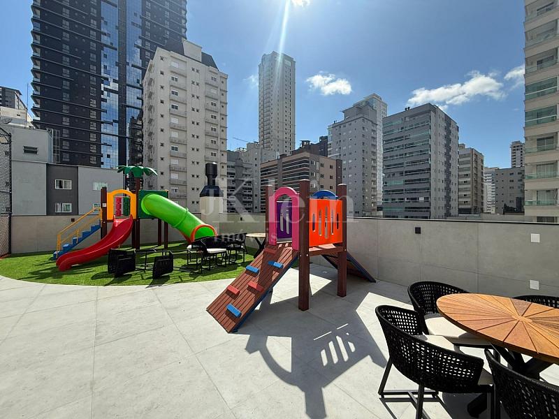 Playground do Villa Italia Residence na Meia Praia em Itapema