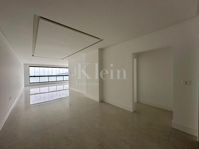 Living do apartamento do Torri Di Mare Residenziale no Balne�rio Perequ� em Porto Belo