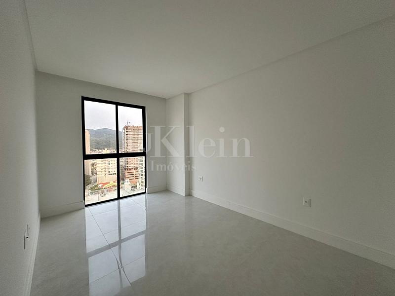 Su�te do apartamento do Torri Di Mare Residenziale no Balne�rio Perequ� em Porto Belo