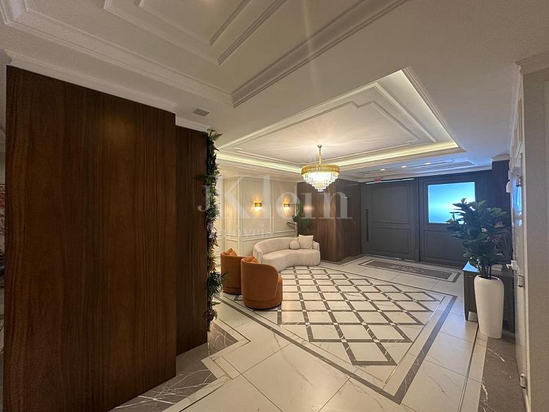 Hall de Entrada do Edif�cio Belle Maison em Itapema