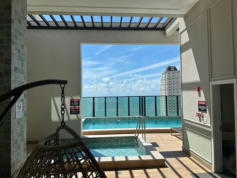 Piscina no Rooftop do Edif�cio Belle Maison em Itapema