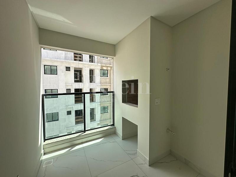 Sacada do apartamento � venda no Edif�cio Belle Maison em Itapema