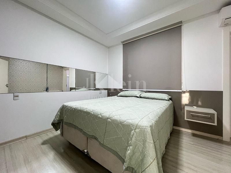 Su�te do apartamento no Via Veneto na Meia Praia em Itapema